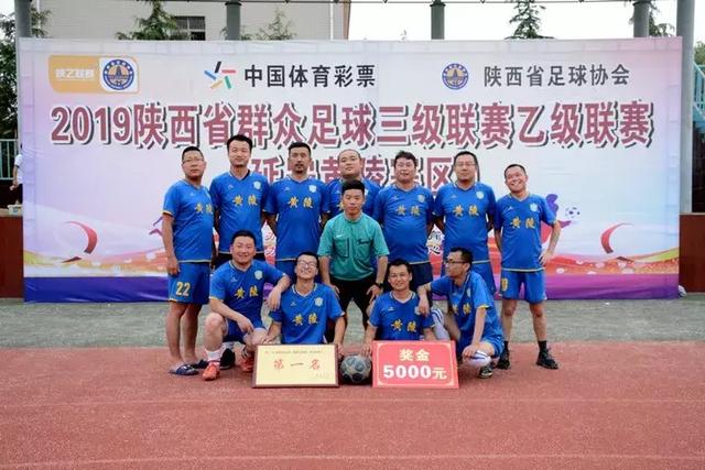 詹姆斯加盟76人首战表现平平，球队遭篮网逆转
